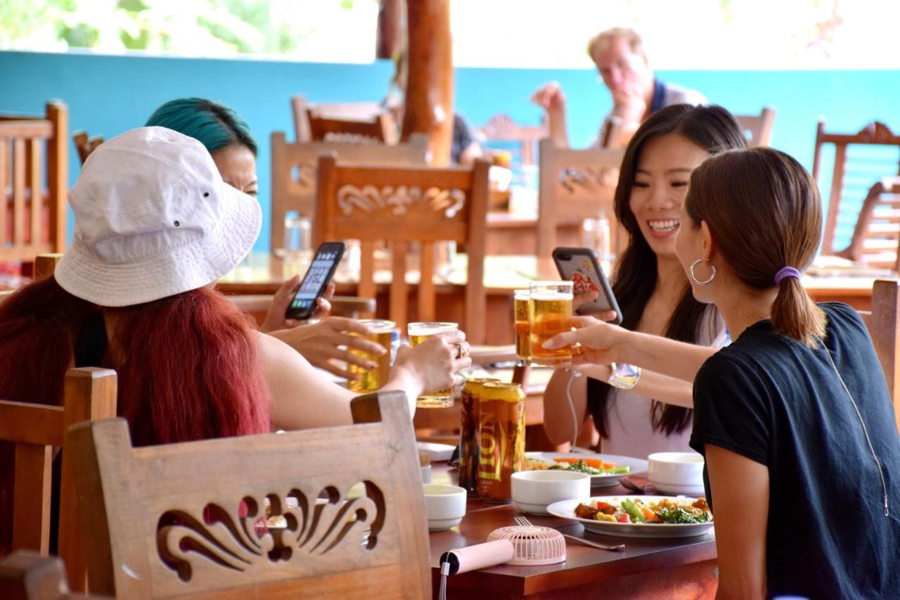 Hungry Lion Resort Sigiriya Exterior photo